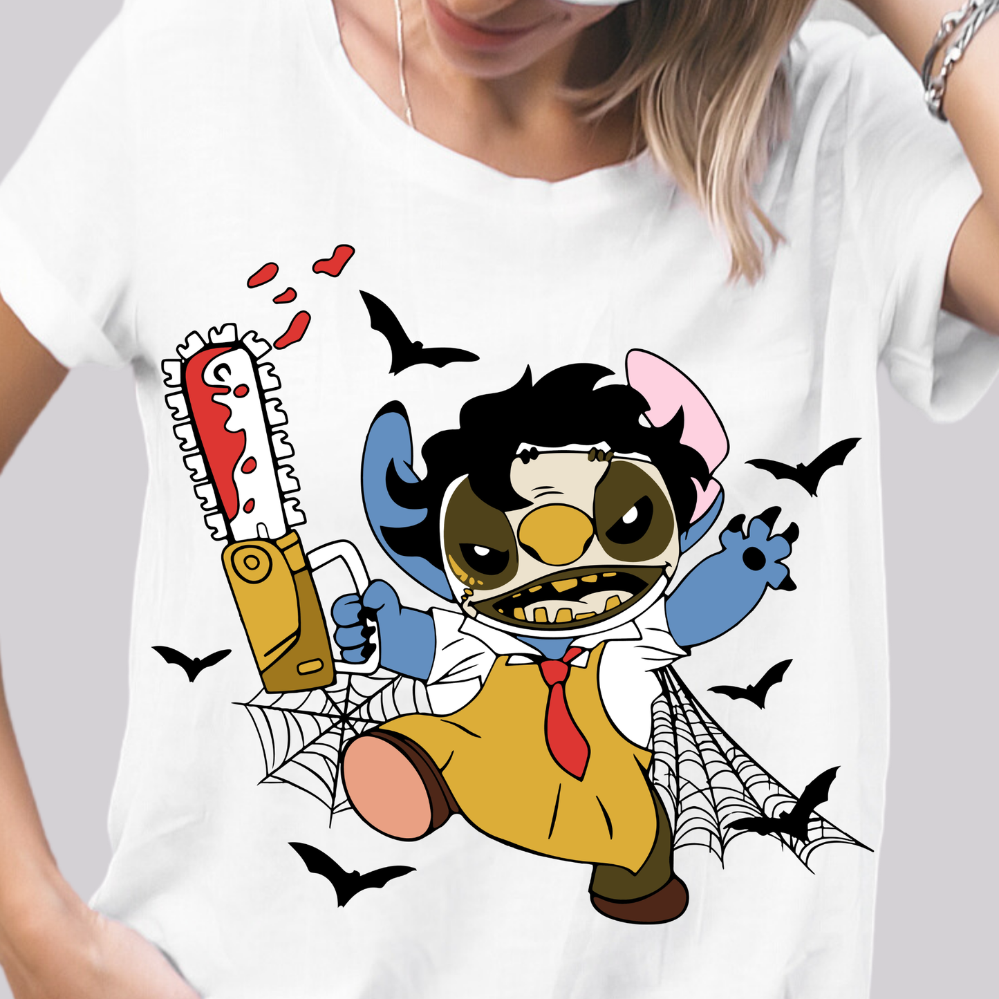 Blue Alien (Chainsaw) - Unisex T-Shirt