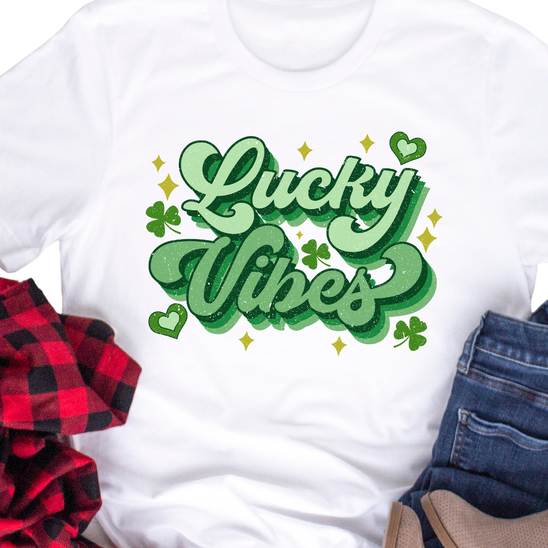 Lucky Vibes / Shamrocks - Unisex T-Shirt