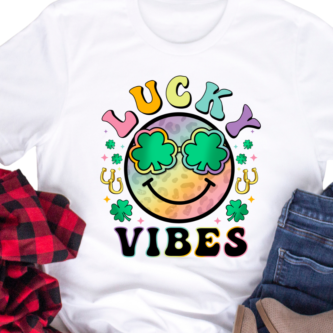 Rainbow Lucky Vibes - Unisex T-Shirt