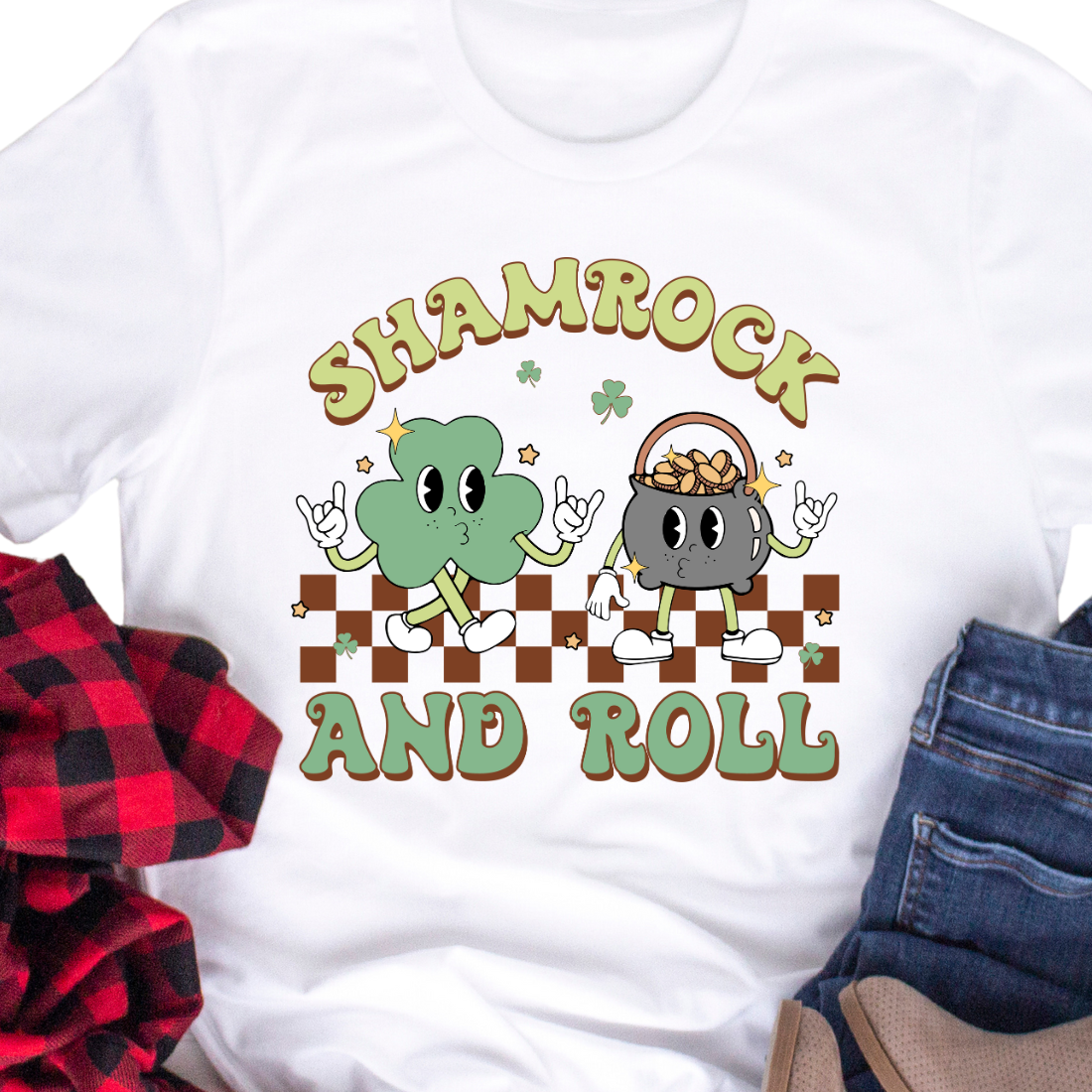 Shamrock And Roll - Unisex T-Shirt