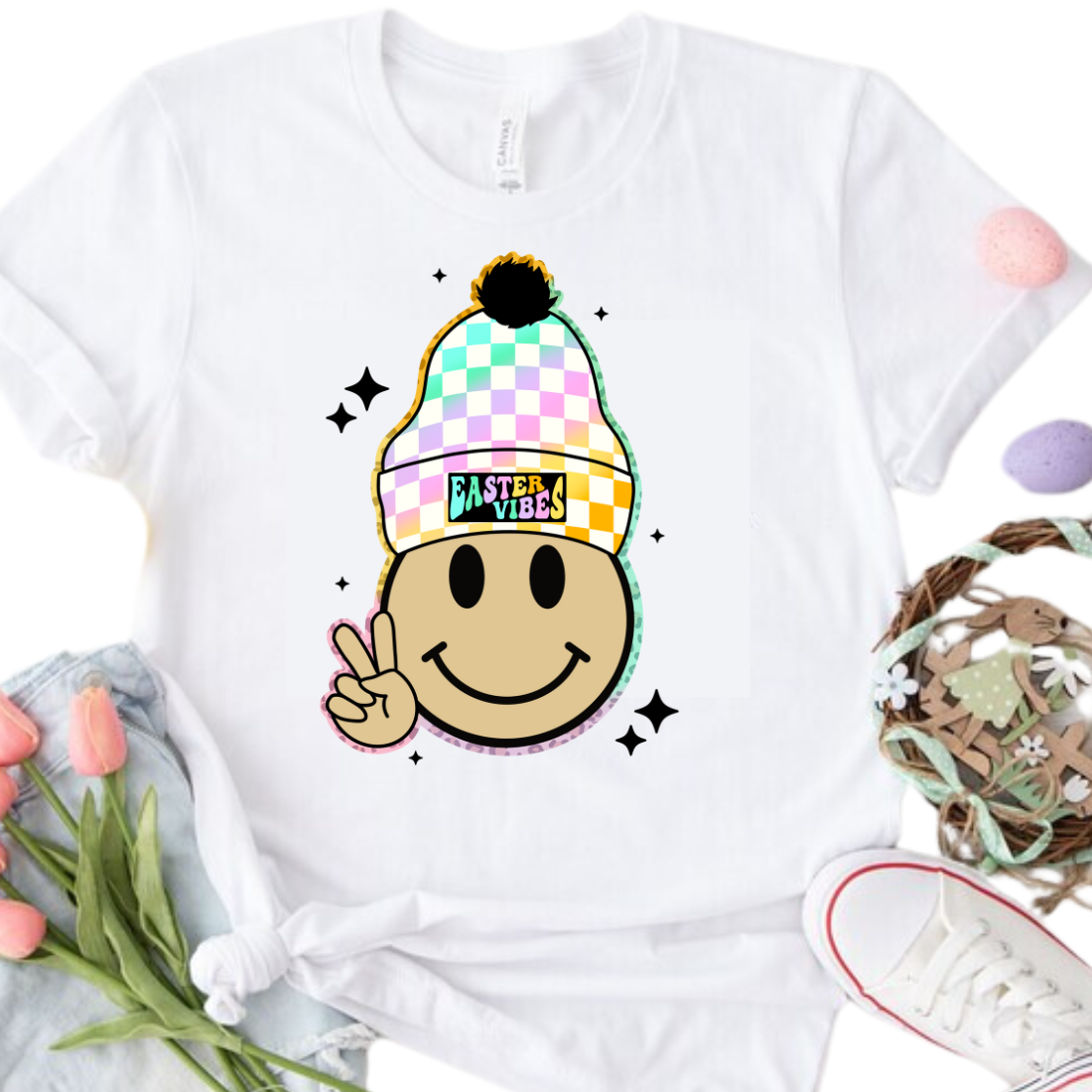 Easter Vibes / Smiley with Beanie - Unisex T-Shirt