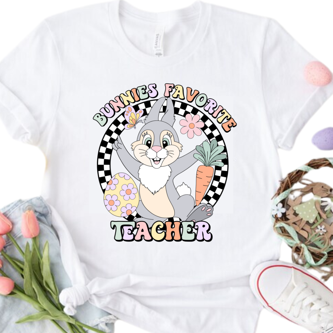 Bunnies Favorite Teacher - Unisex T-Shirt