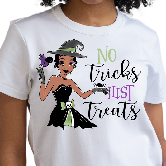 No Tricks, Just Treats / Frog Princess - Unisex T-Shirt